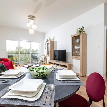 Sunlight By Major Domus Club