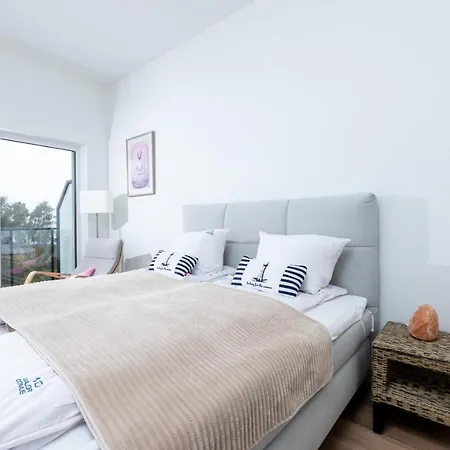 Sunlight By Major Domus Club